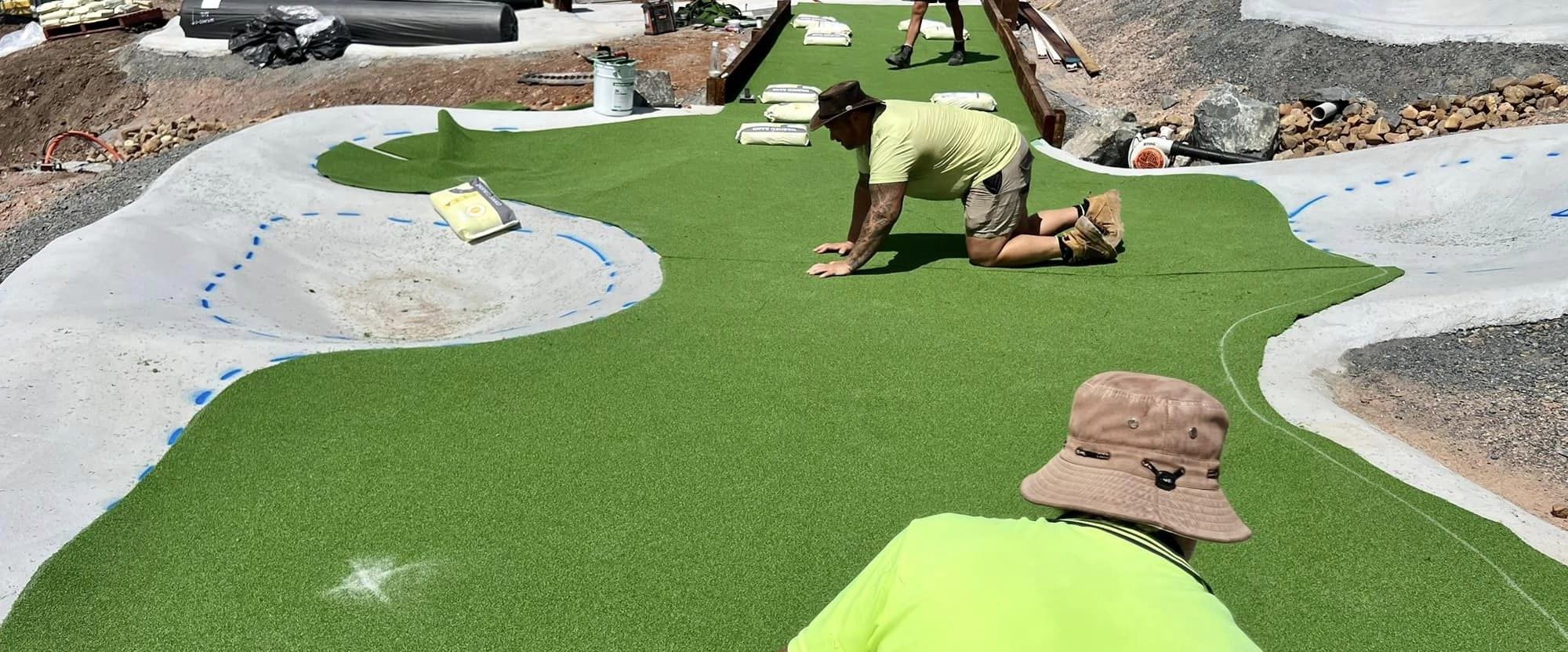 Mini Golf vs Putt Putt