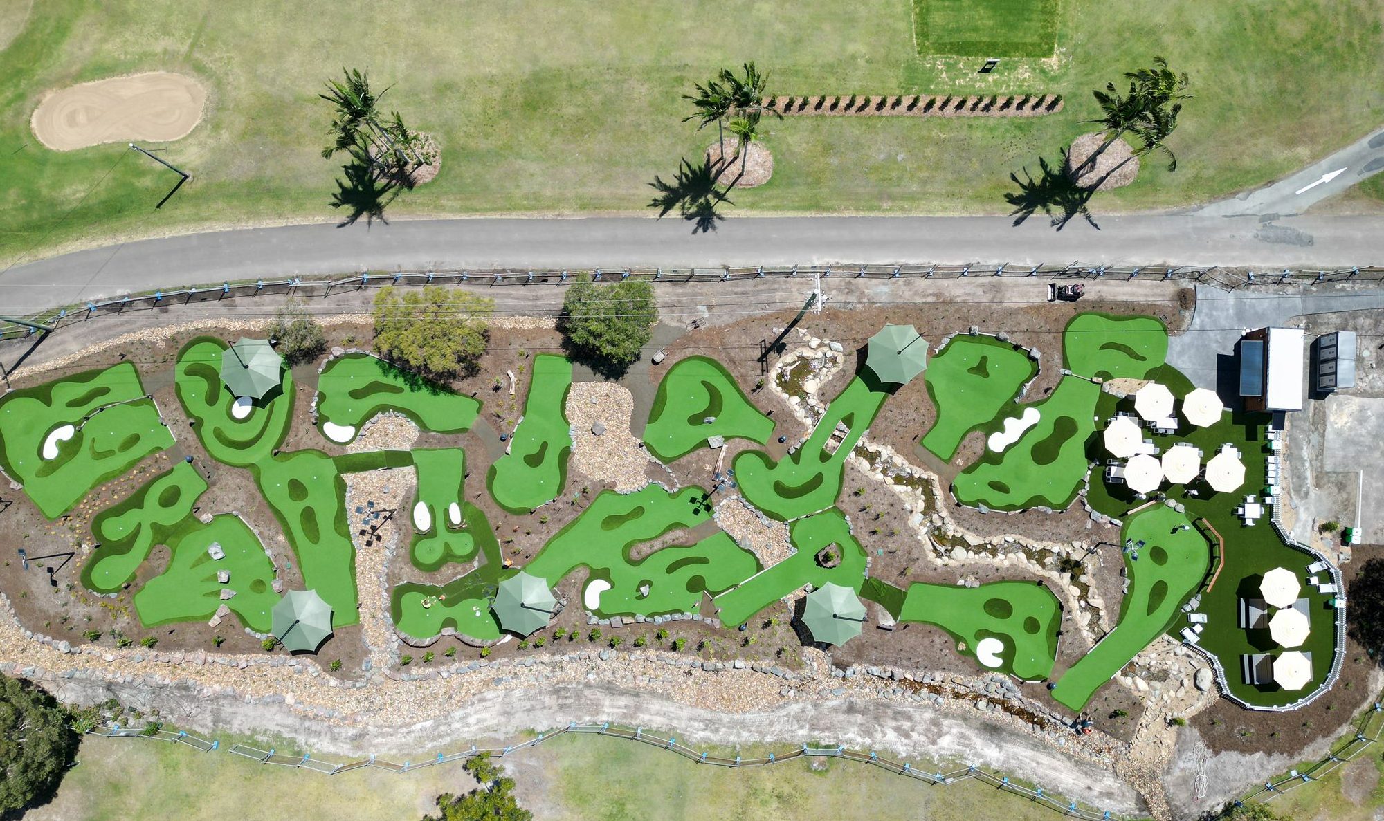 start mini golf business
